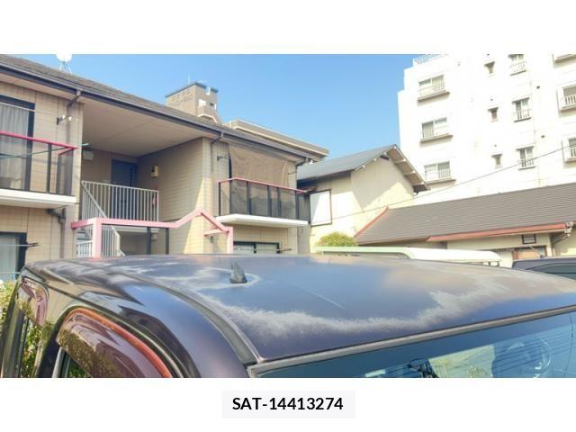 Nissan CUBE 2012-06 8207092-3