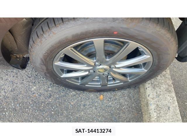 Nissan CUBE 2012-06 8207092-5