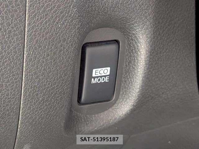 Nissan CUBE 2015-11 8207087-15