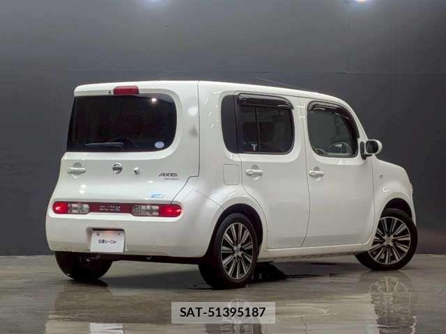 Nissan CUBE 2015-11 8207087-1