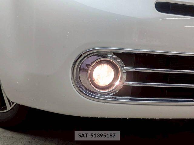 Nissan CUBE 2015-11 8207087-23