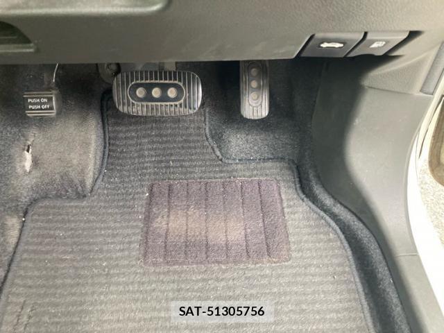 Nissan CUBE 2013-03 8229451-20