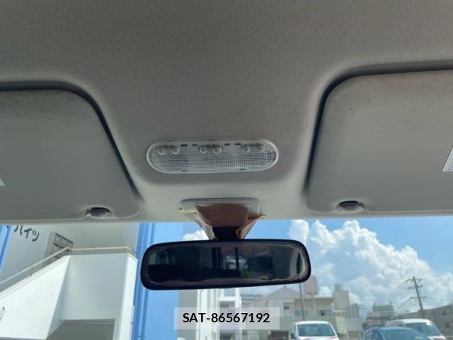 Nissan CUBE 2010-02 8229450-20