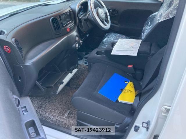 Nissan CUBE 2013-09 8229452-11