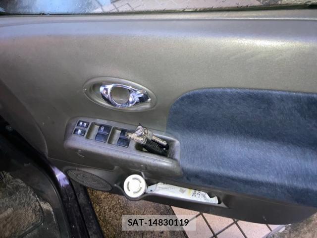 Nissan CUBE 2010-03 8229449-14