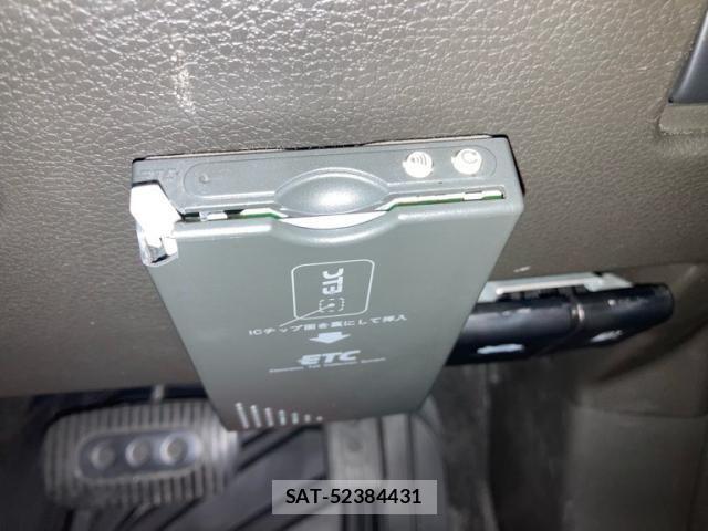 Nissan CUBE 2009-12 8244949-11