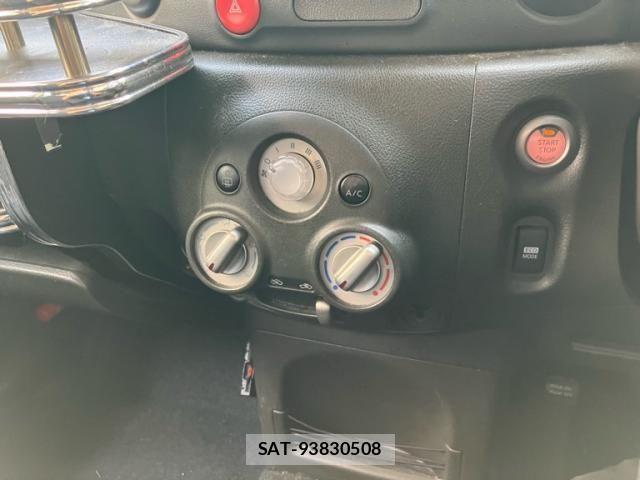 Nissan CUBE 2011-07 8244945-14