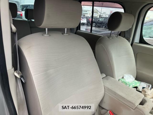 Nissan CUBE 2012-06 8244947-12