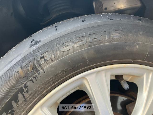 Nissan CUBE 2012-06 8244947-3