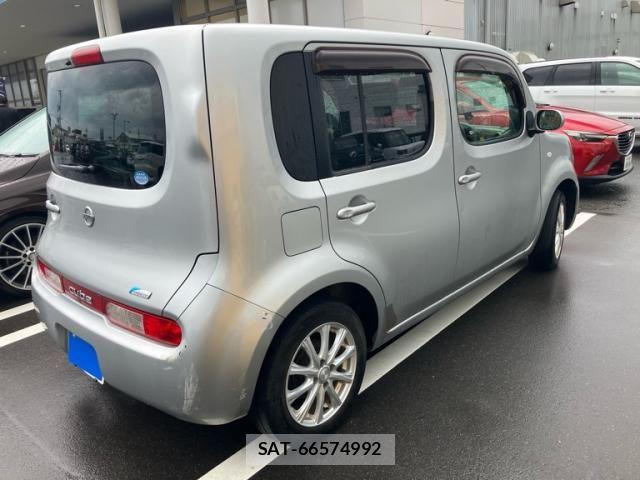 Nissan CUBE 2012-06 8244947-7