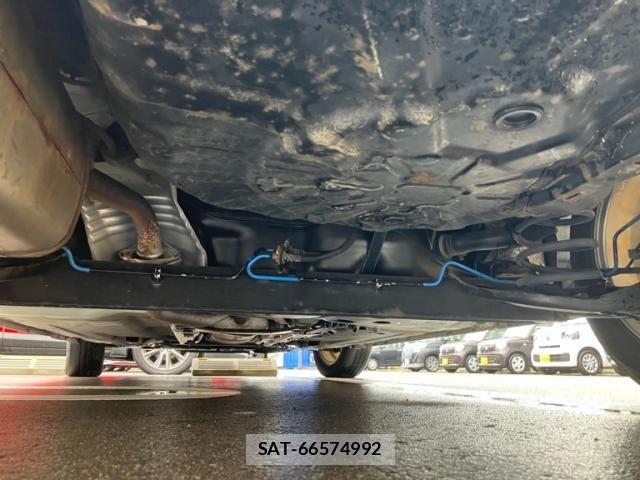 Nissan CUBE 2012-06 8244947-8
