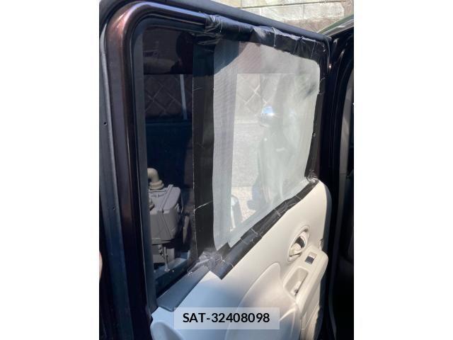 Nissan CUBE 2009-10 8313997-13