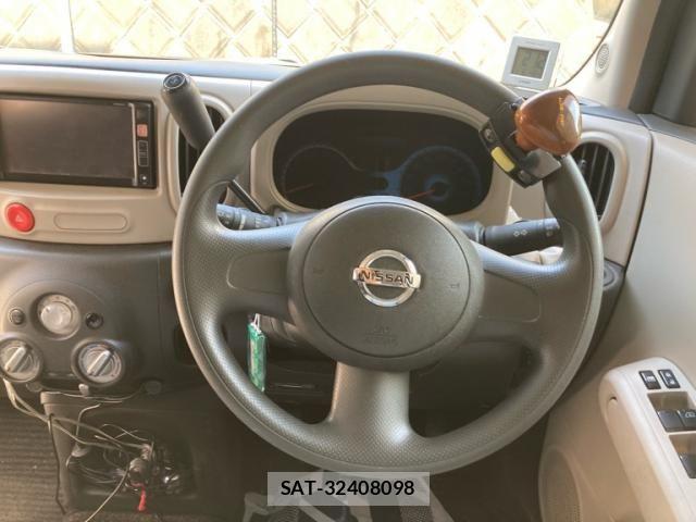 Nissan CUBE 2009-10 8313997-17