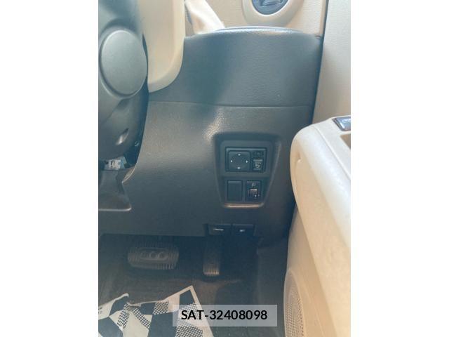 Nissan CUBE 2009-10 8313997-20
