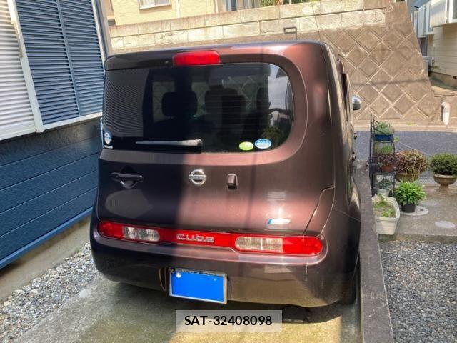Nissan CUBE 2009-10 8313997-3