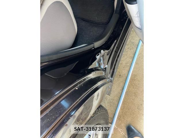 Nissan CUBE 2011-01 8313994-21