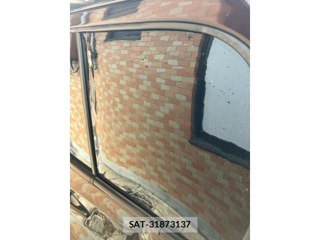 Nissan CUBE 2011-01 8313994-25