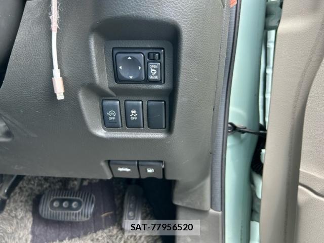 Nissan CUBE 2015-10 8335417-16