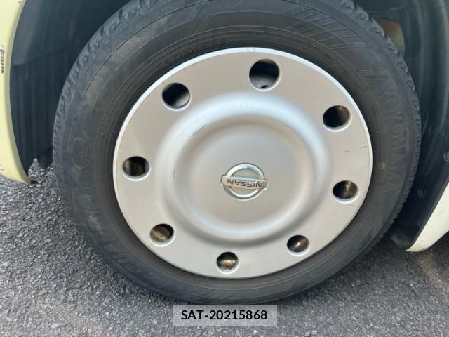 Nissan CUBE 2005-04 8335419-4
