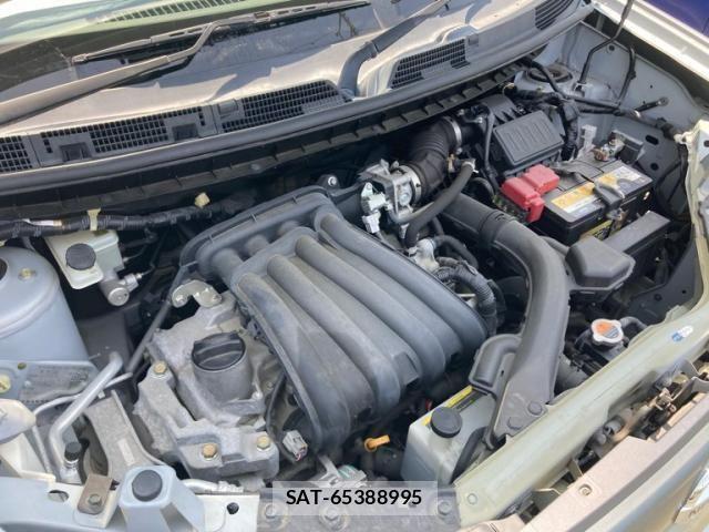Nissan CUBE 2011-10 8335418-11