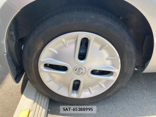 Nissan CUBE 2011-10 8335418-3