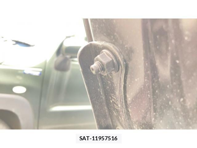 Nissan CUBE 2014-02 8354265-16
