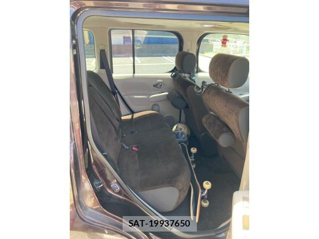 Nissan CUBE 2009-01 8354266-11
