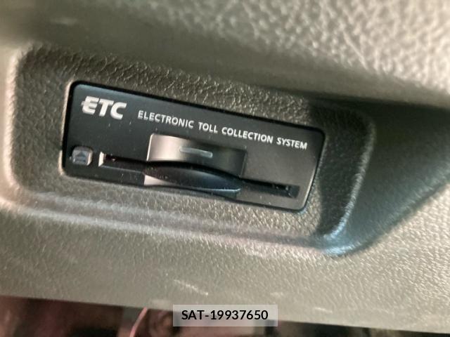 Nissan CUBE 2009-01 8354266-15