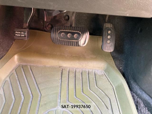 Nissan CUBE 2009-01 8354266-16