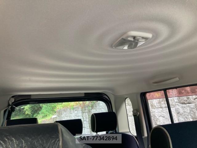 Nissan CUBE 2012-02 8365343-19