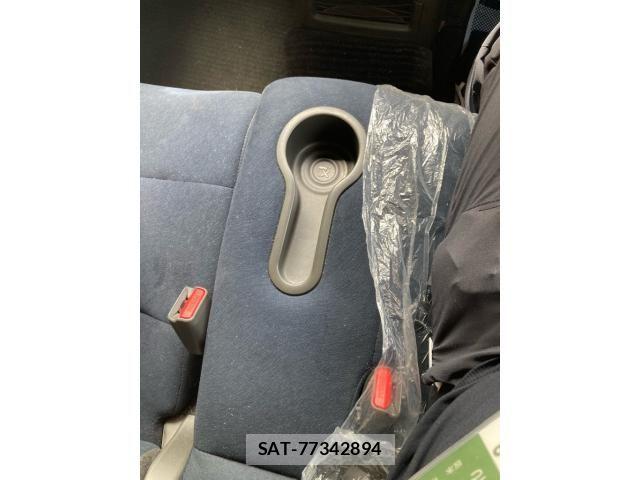 Nissan CUBE 2012-02 8365343-22
