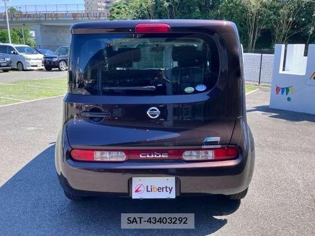 Nissan CUBE 2009-06 8365341-9