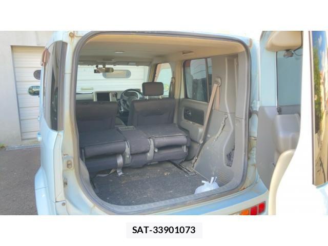 Nissan CUBE 2004-11 8365349-26