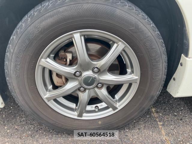 Nissan CUBE 2009-09 8365350-10