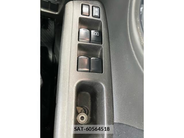 Nissan CUBE 2009-09 8365350-14