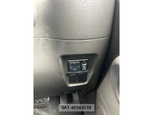 Nissan CUBE 2009-09 8365350-15