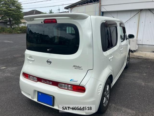 Nissan CUBE 2009-09 8365350-2