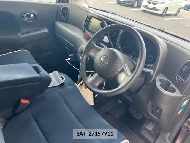 Nissan CUBE 2011-10 8365344-14