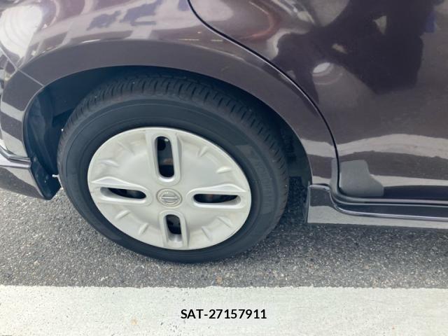 Nissan CUBE 2011-10 8365344-6