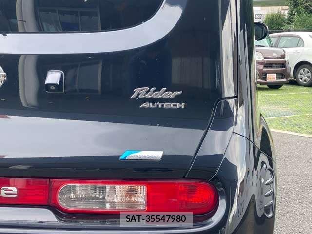 Nissan CUBE 2012-01 8365338-16