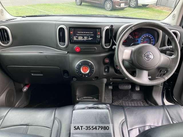 Nissan CUBE 2012-01 8365338-1