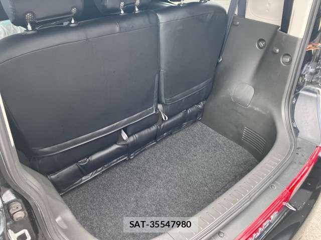 Nissan CUBE 2012-01 8365338-19