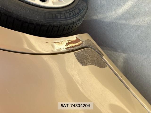Nissan CUBE 2010-03 8365345-10