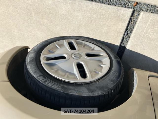 Nissan CUBE 2010-03 8365345-13
