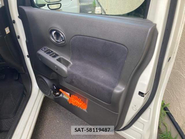 Nissan CUBE 2009-05 8365348-10