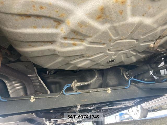 Nissan CUBE 2011-08 8365351-9