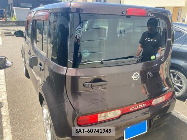 Nissan CUBE 2011-08 8365351-4