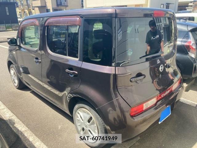 Nissan CUBE 2011-08 8365351-6