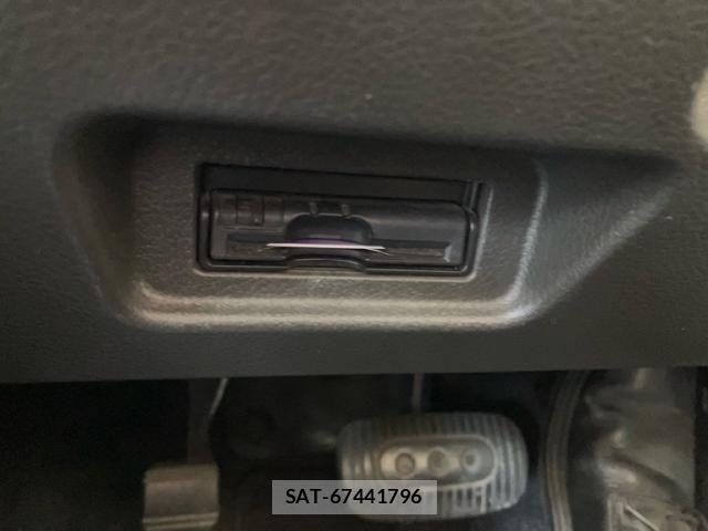 Nissan CUBE 2016-05 8371561-19