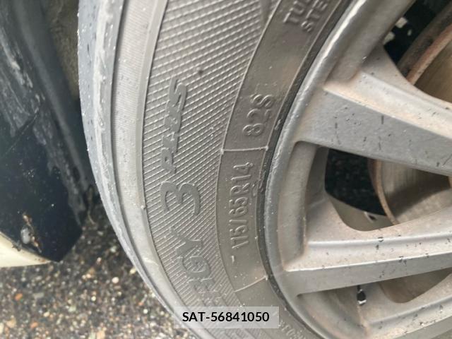 Nissan CUBE 2007-09 8371564-11